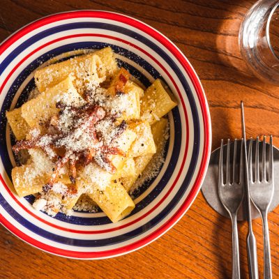 Rigatoni-alla-carbonara-1.jpg